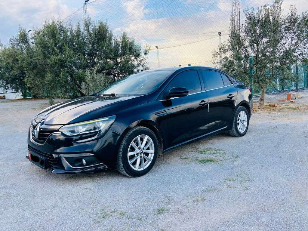 Mégane 4 🇫🇷 sedan essence 