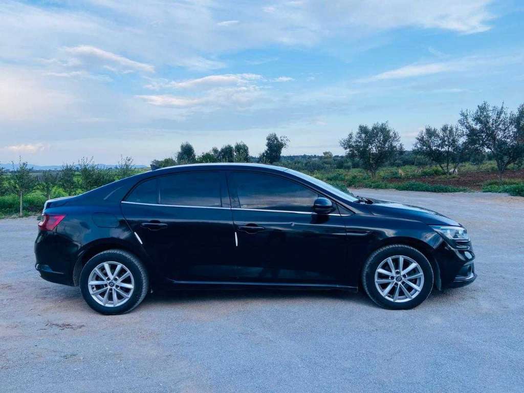 Mégane 4 🇫🇷 sedan essence 