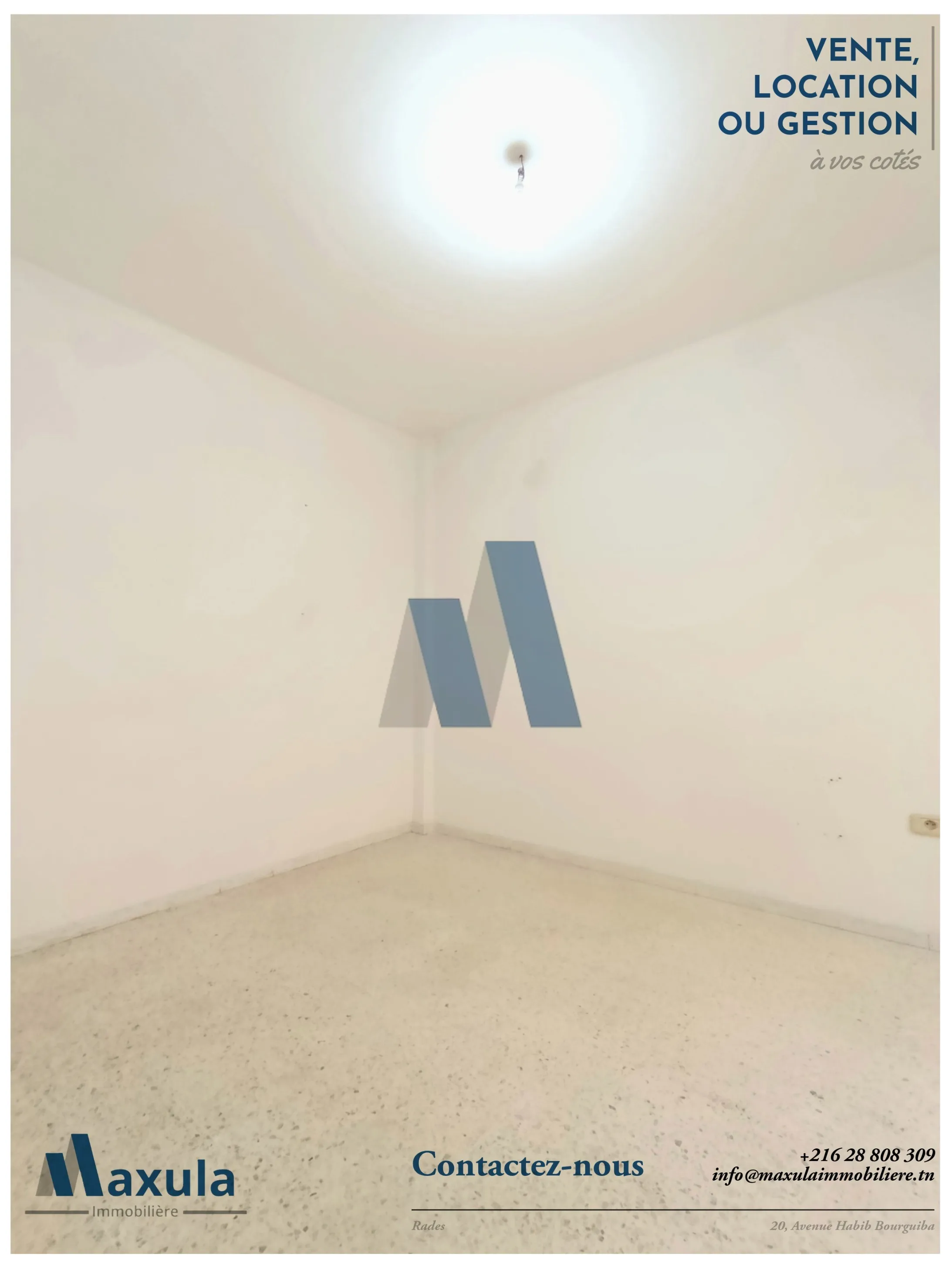À LOUER BUREAU A+2 AU 2ÈME ÉTAGE À RADES ROUTE DU PORT