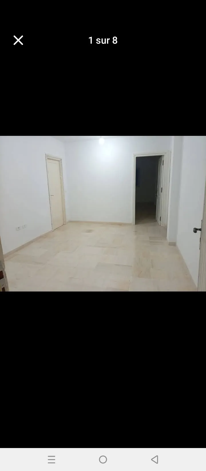 un bureau spacieux s+2 au 3éme étage (avec ascenseur) a louer situé a bardo centre