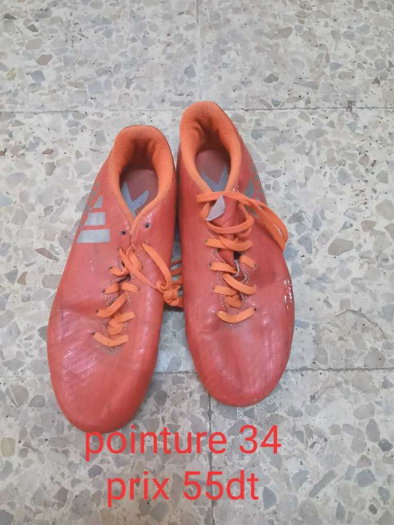 Crampons importé toutes les pointures sont disponibles 