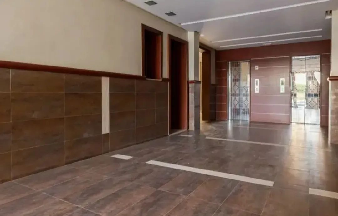 un appartement s+3 au 4éme étage(avec doubles ascenseurs) a louer situé a jardin d'el manzah 2