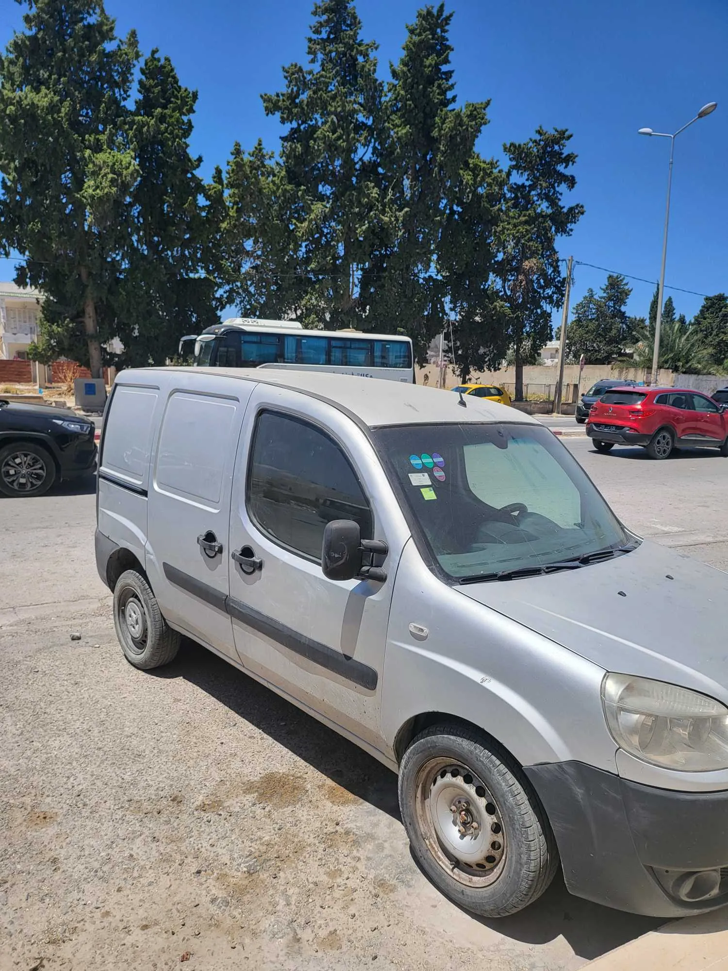 Voiture ptemiere main