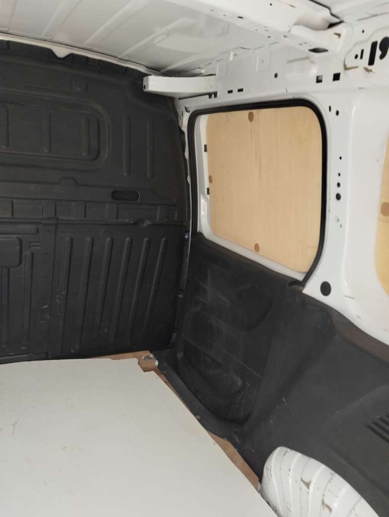 Peugeot k9 