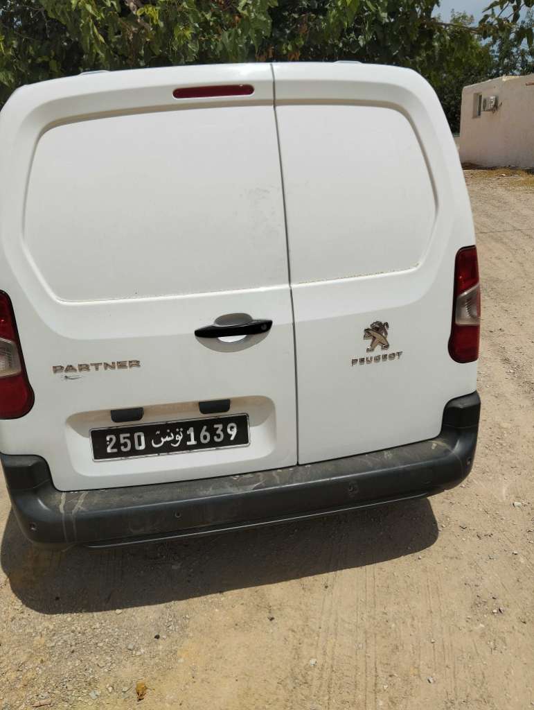 Peugeot k9 