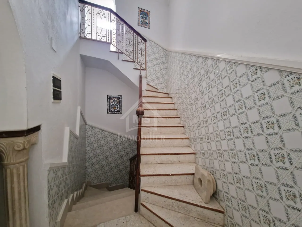 Duplex S+3 à Hammamet centre ville à vendre 51355351