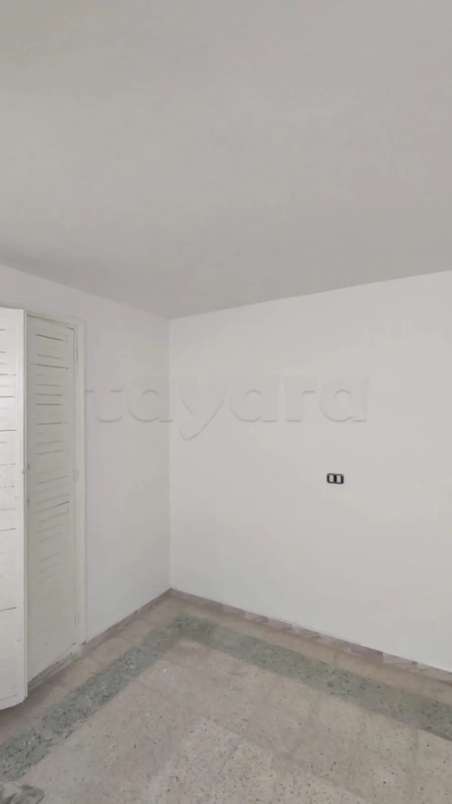 un studio s+1 vide a louer situé a Bardo Cité El Fath(entre cité zouhour et bayrem tounsi)