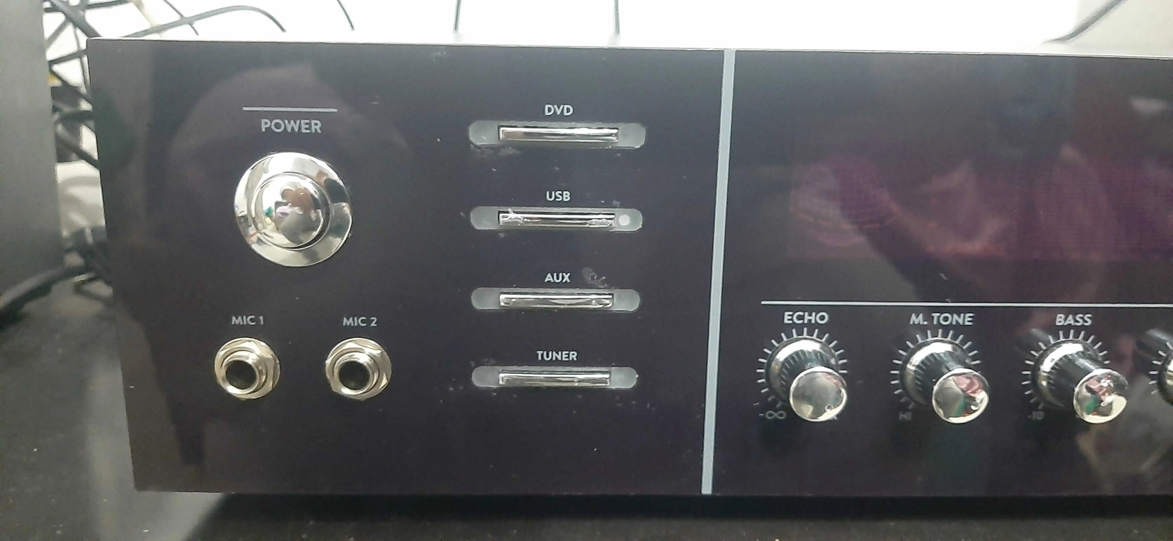 AMPLI Bluetooth - USB - AUX - MICRO