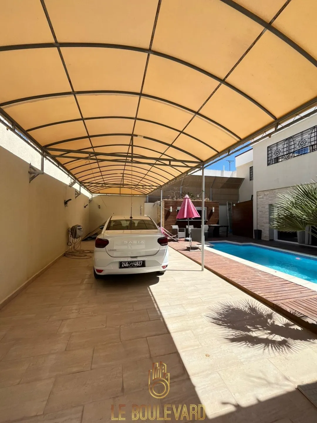 A Louer Villa Duplex S+4 Haut Standing Avec Piscine à Hammamet Sud