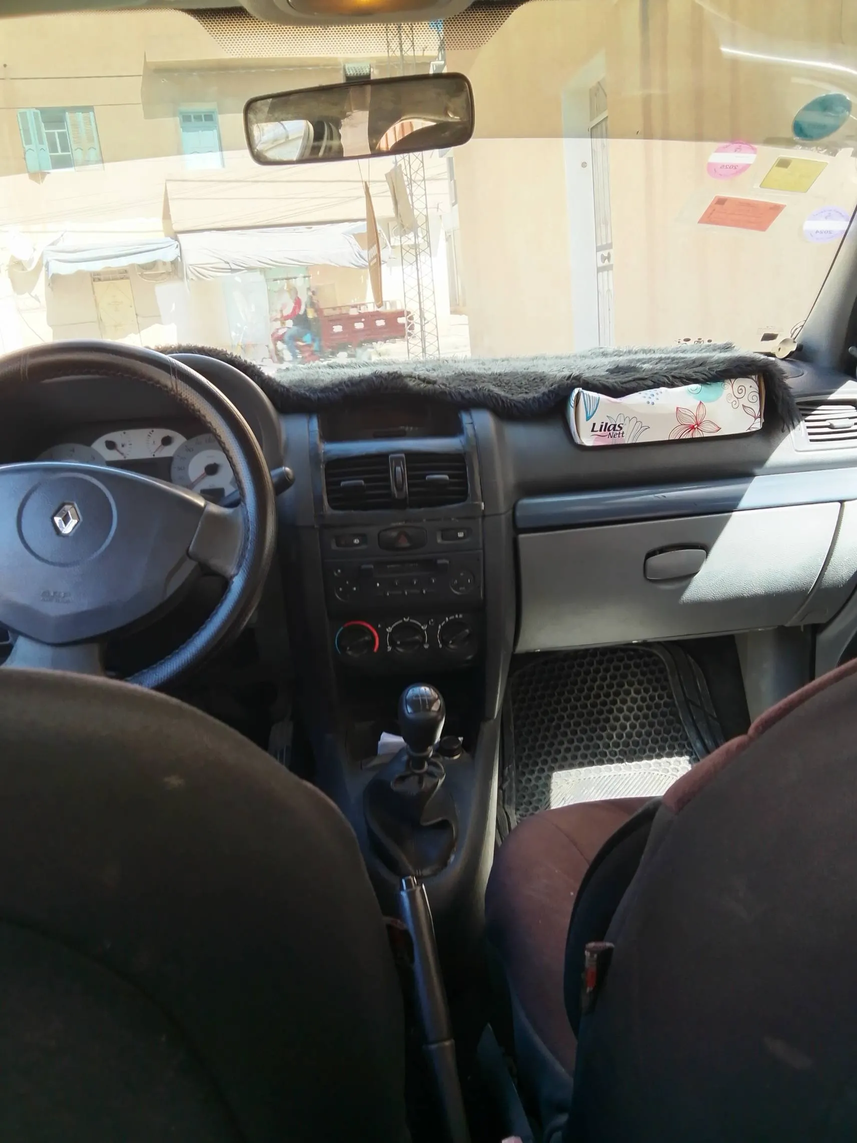 Belle clio classique