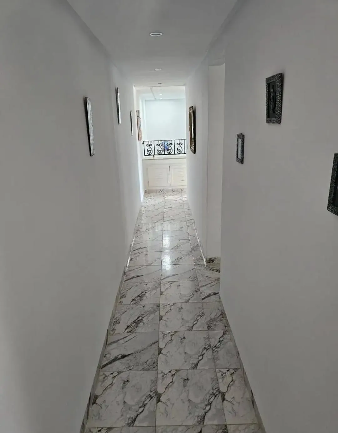 A Vendre villa avec piscine à chatt_mariem pré résidence Costa