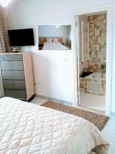 Excellent Apt S+4 meublé Neuf pour étranger