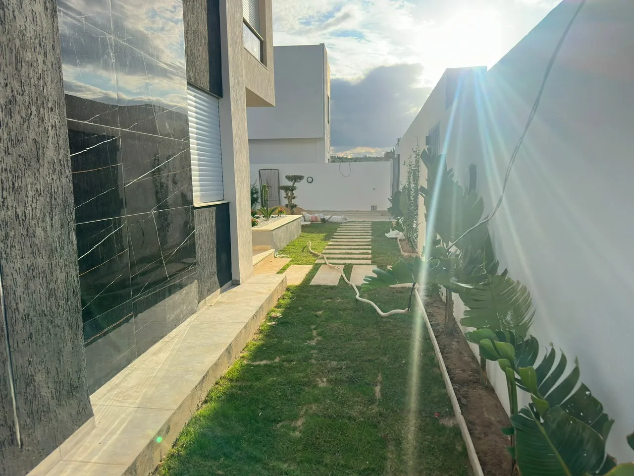une charmante villa de style Moderne en cours de finition - photo 2