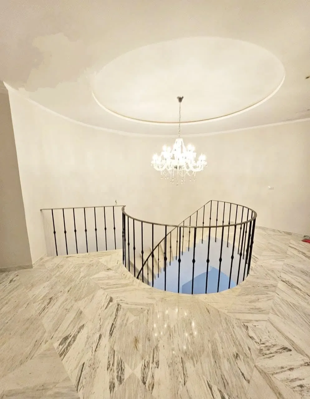 đĄĂ LOUER â Villa de Standing avec Vue Mer & Piscine Ă Chott Meriemđ
