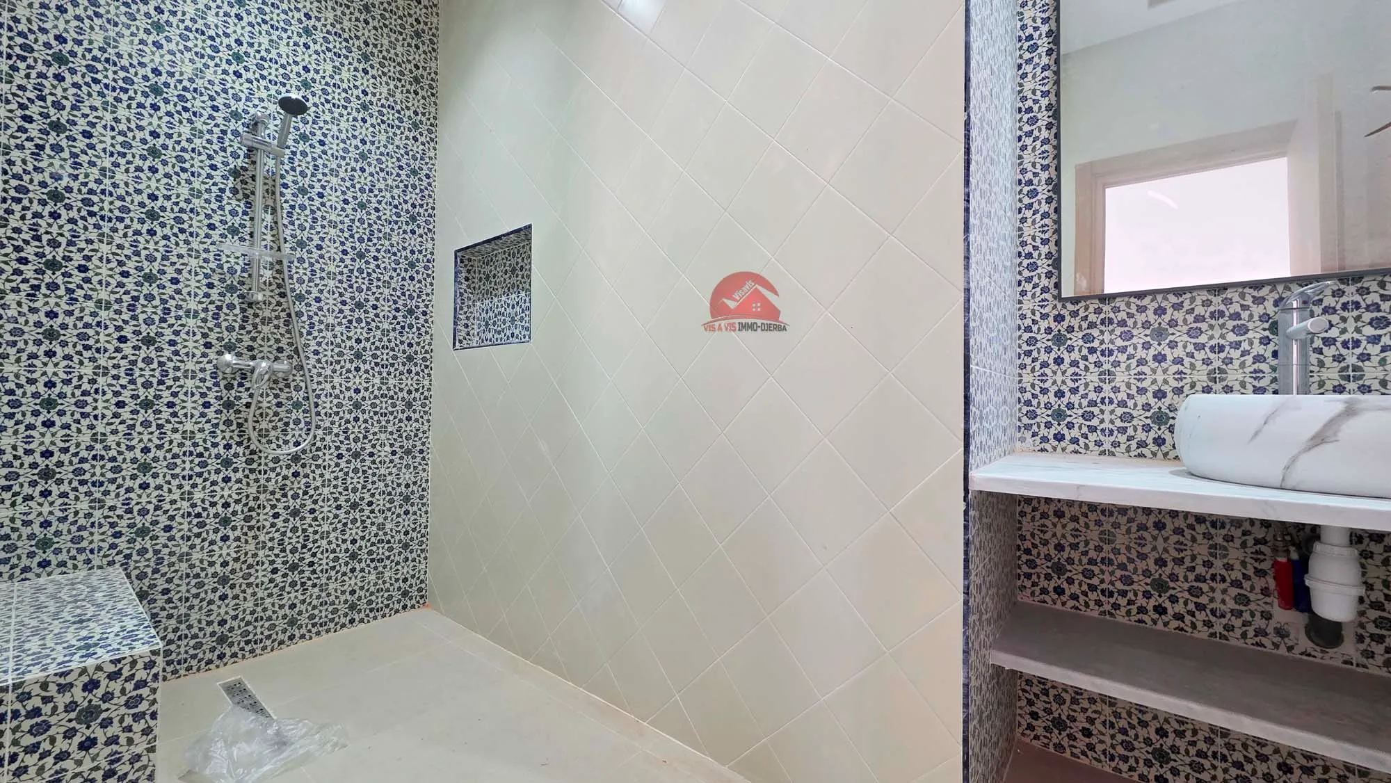Vente grande maison plain pied à Djerba Ghizen ZA