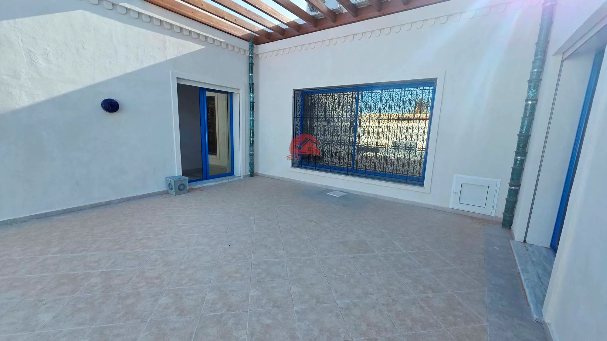 Vente grande maison plain pied à Djerba Ghizen ZA