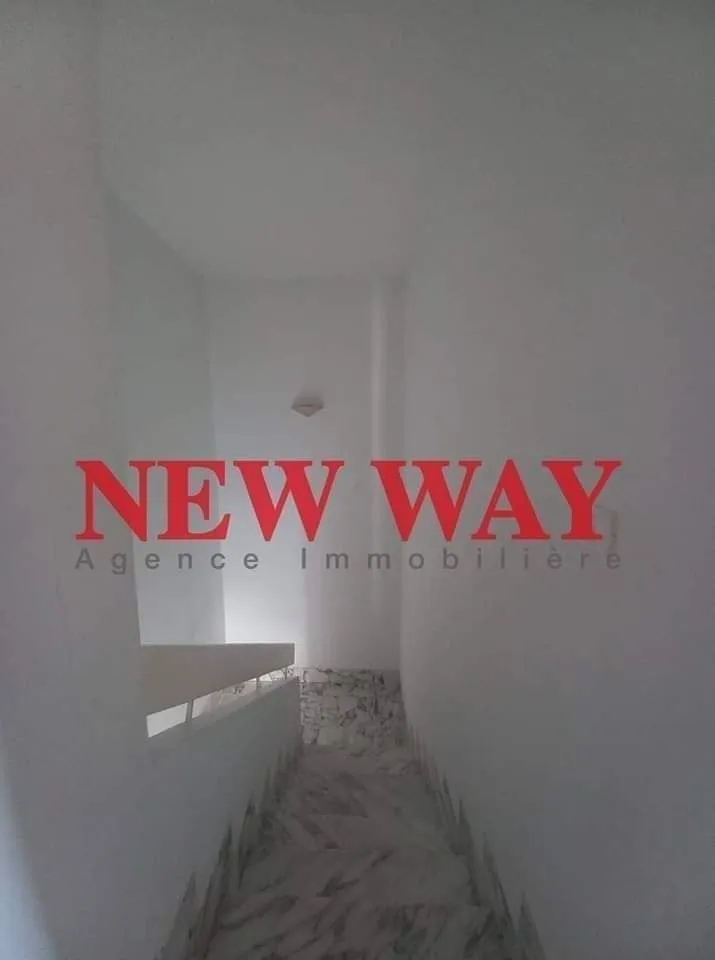 Propriété de trois biens à Sahloul, dans un emplacement Stratégique