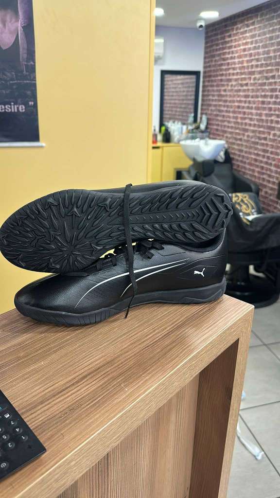 Puma ULTRA Play TT Adulte Noir