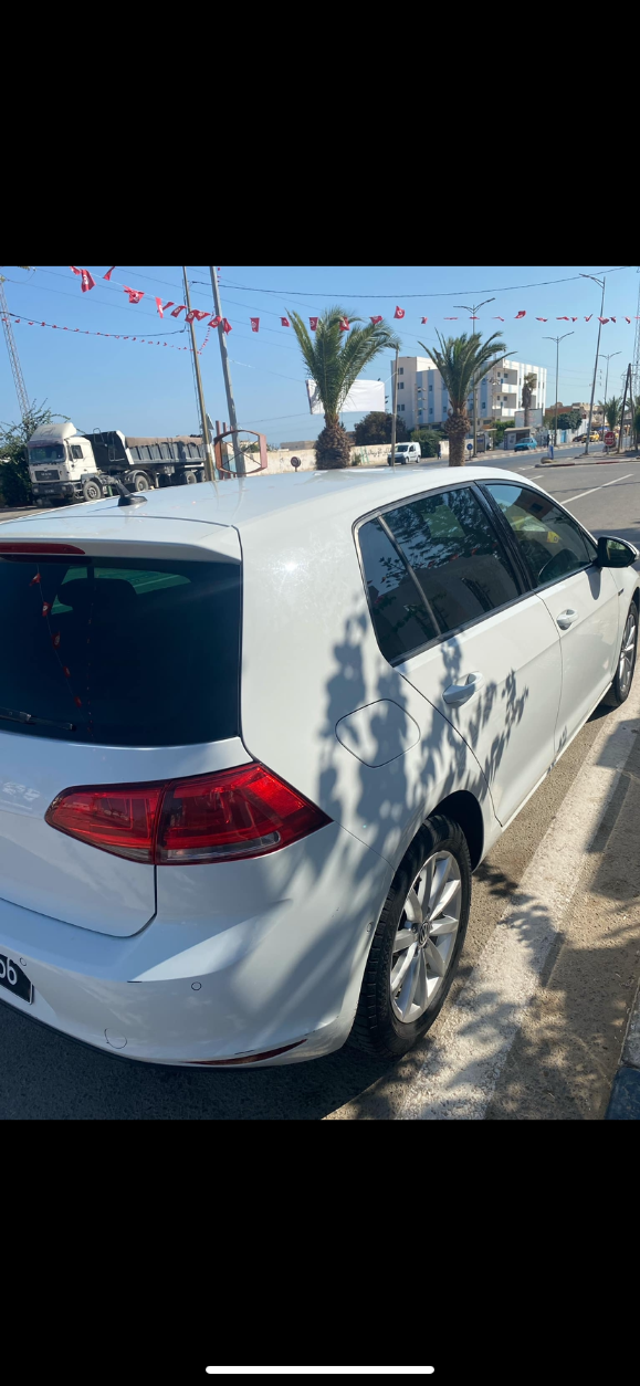 Golf 7 tsi 1.2 essence 4 cylindres importee toutes options n du teph 95009291