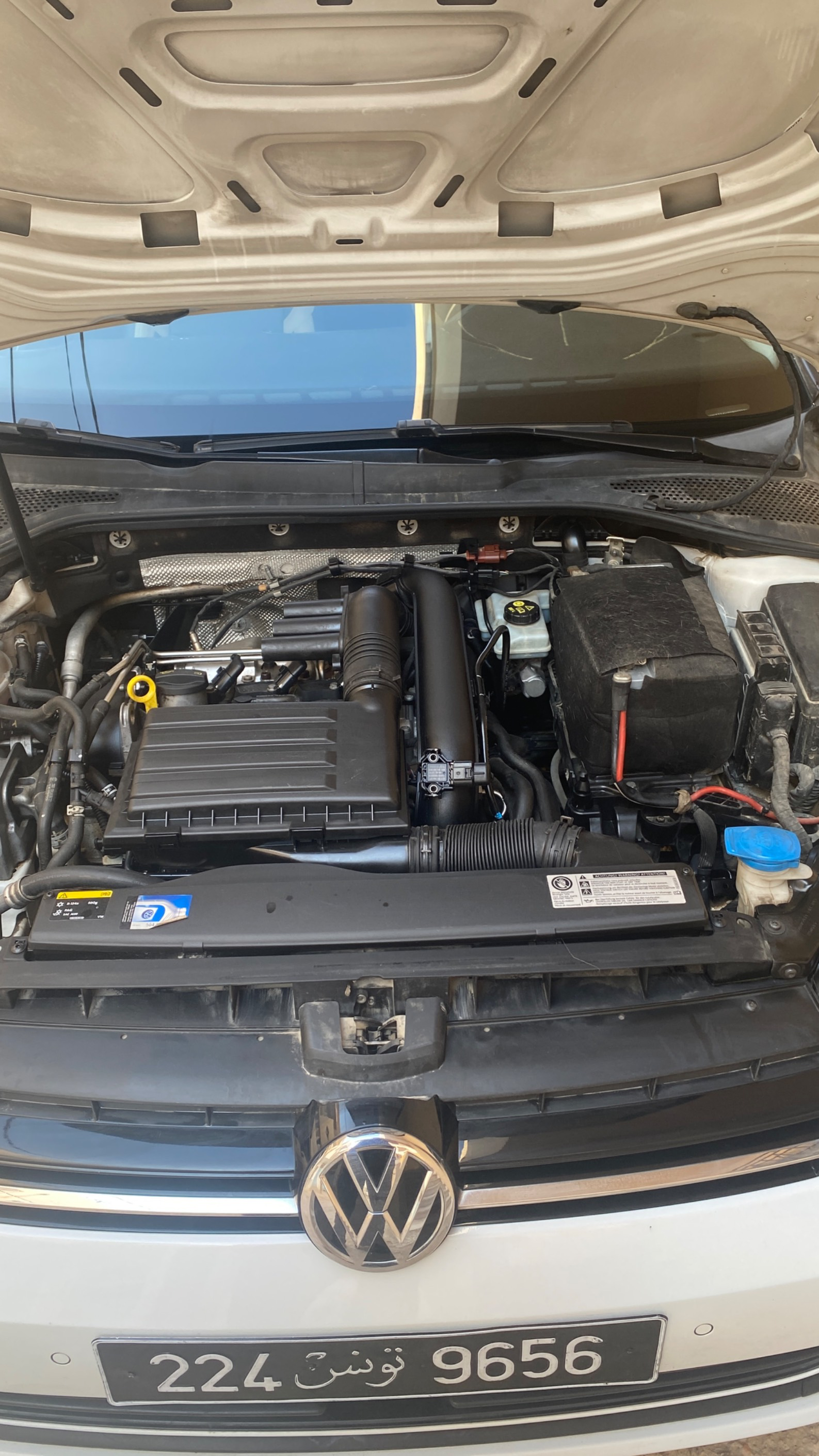 Golf 7 tsi 1.2 essence 4 cylindres importee toutes options n du teph 95009291