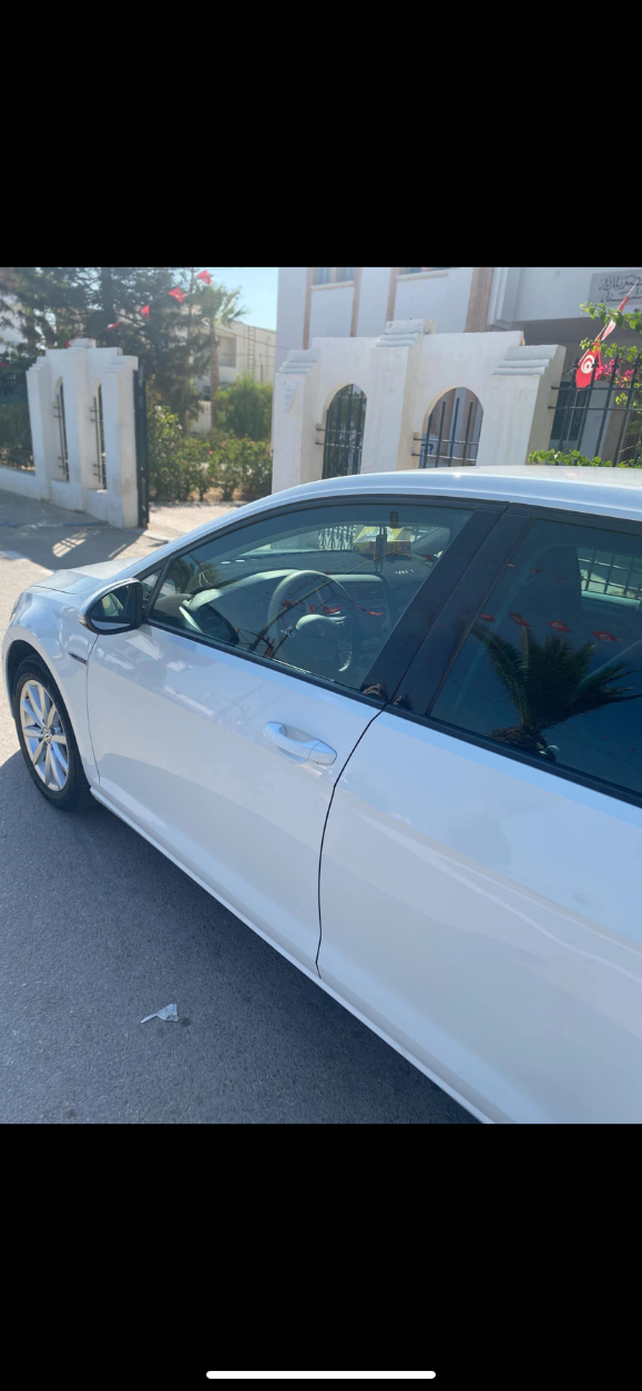 Golf 7 tsi 1.2 essence 4 cylindres importee toutes options n du teph 95009291