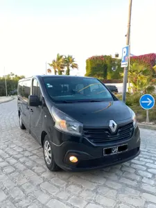 Renault trafic 3 9 places 