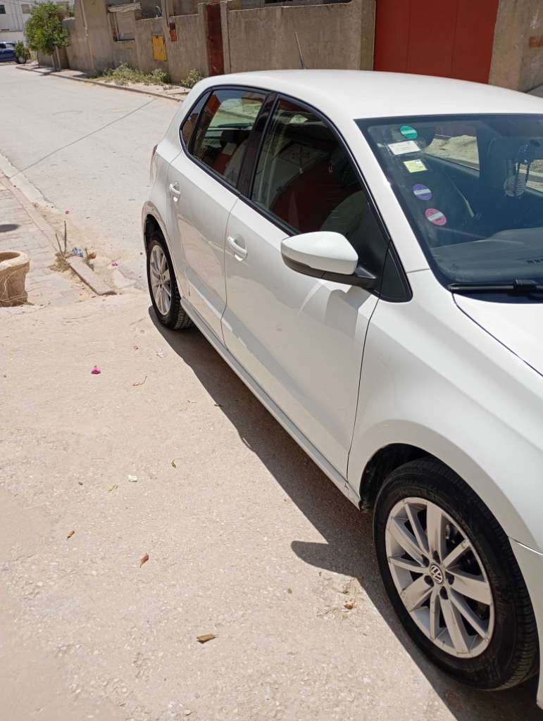 Polo 7