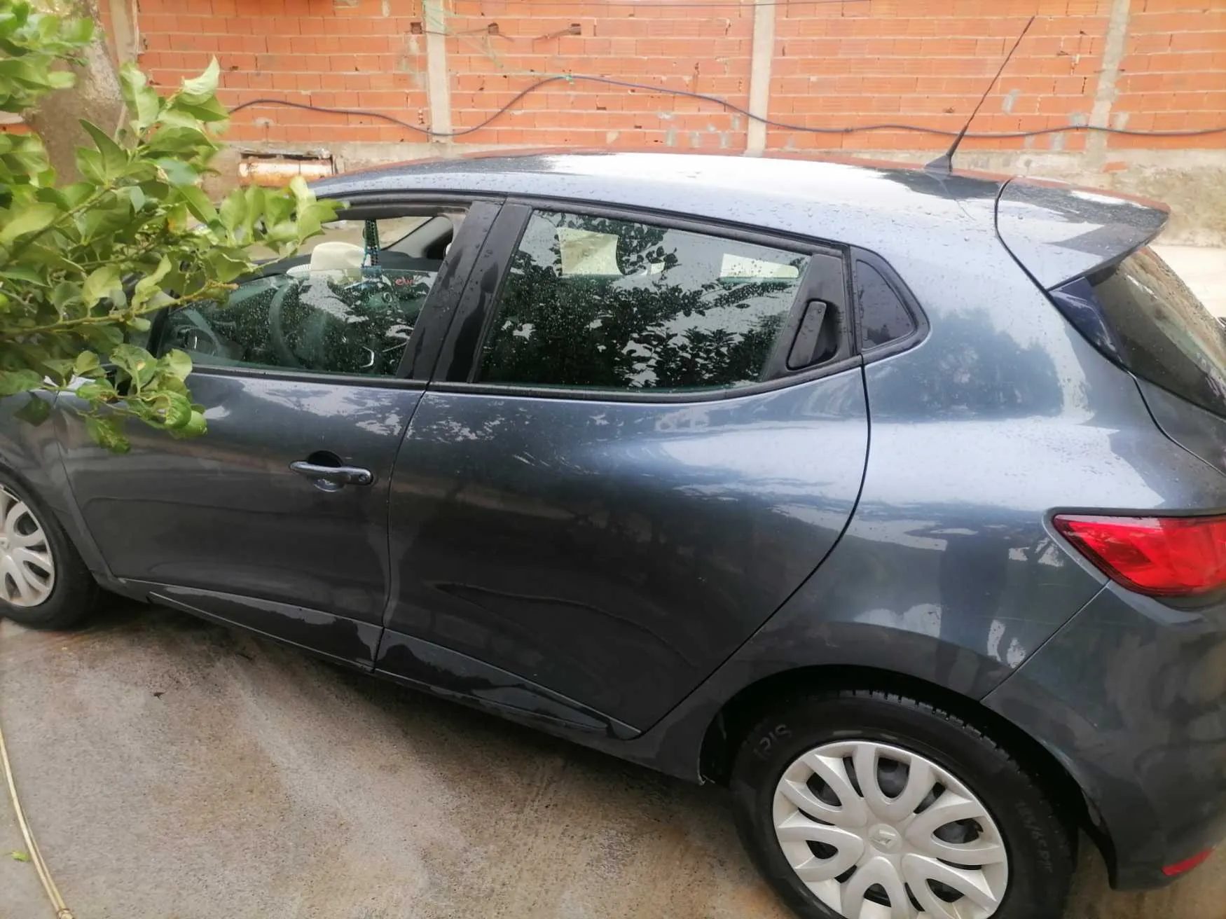 Clio 4 première main 