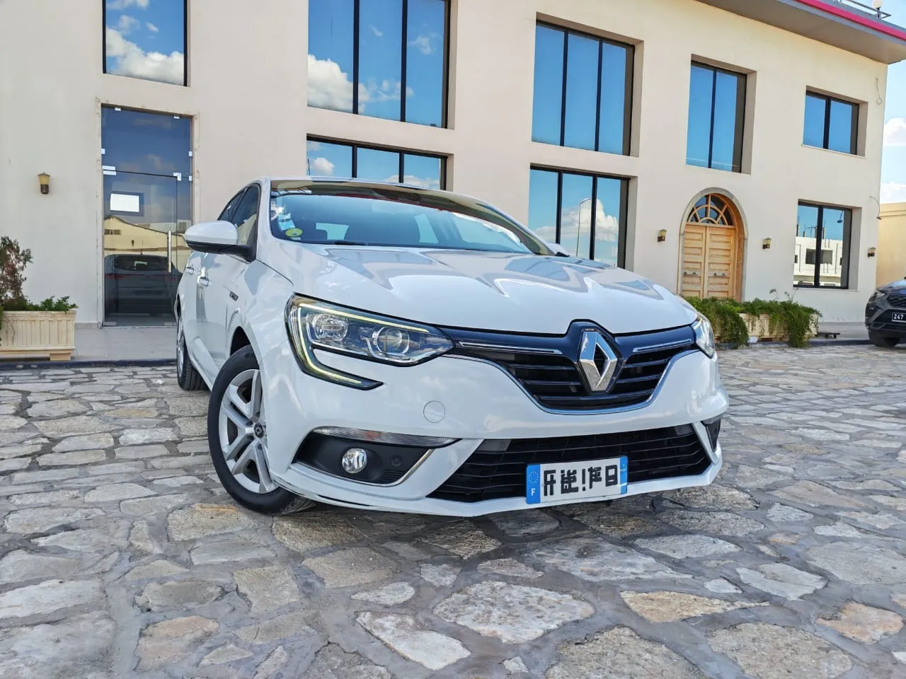 Megane 4 importé 6cv diesel tu 258