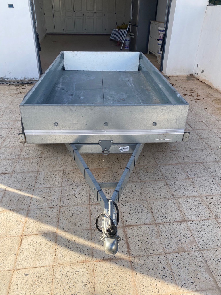 Remorque double essieux 