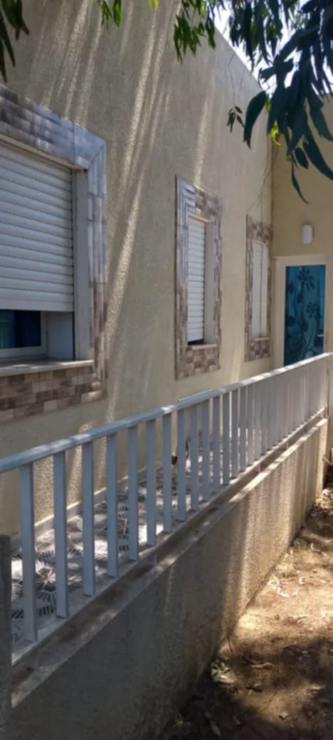 Ferme et maison à vendre sur la route principale de Hariza Bizerte