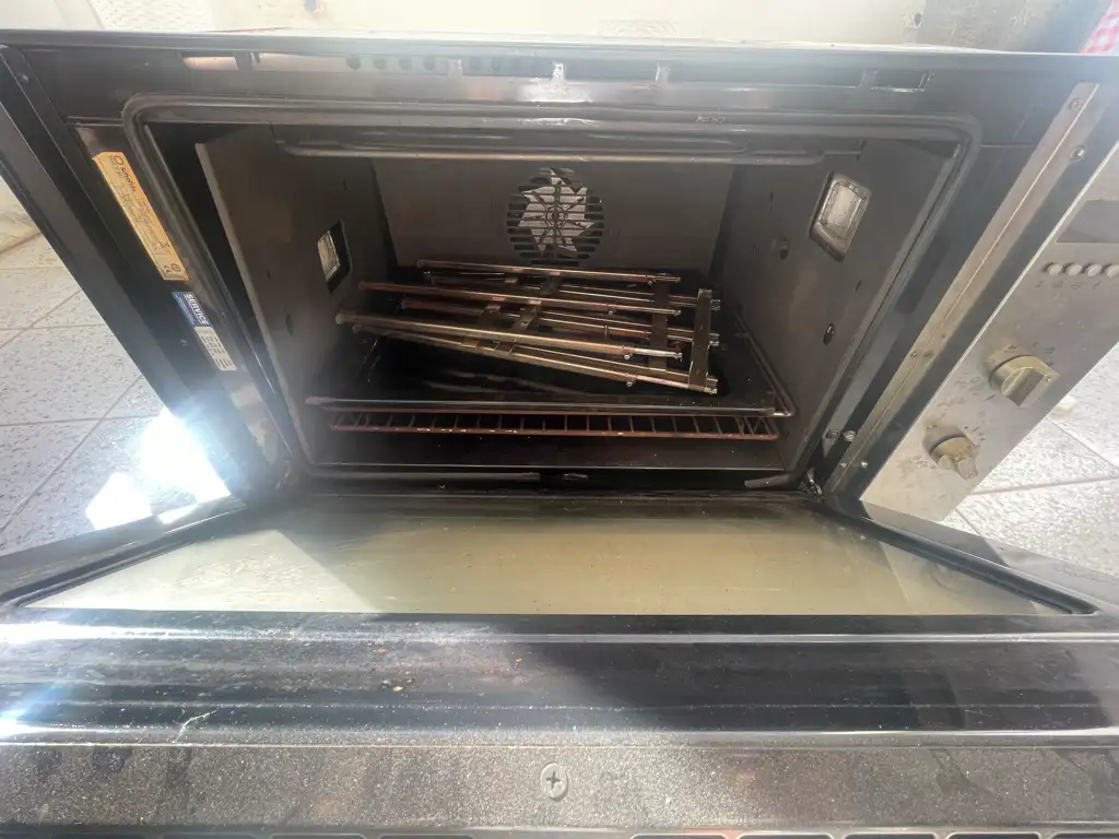 Four encastrable