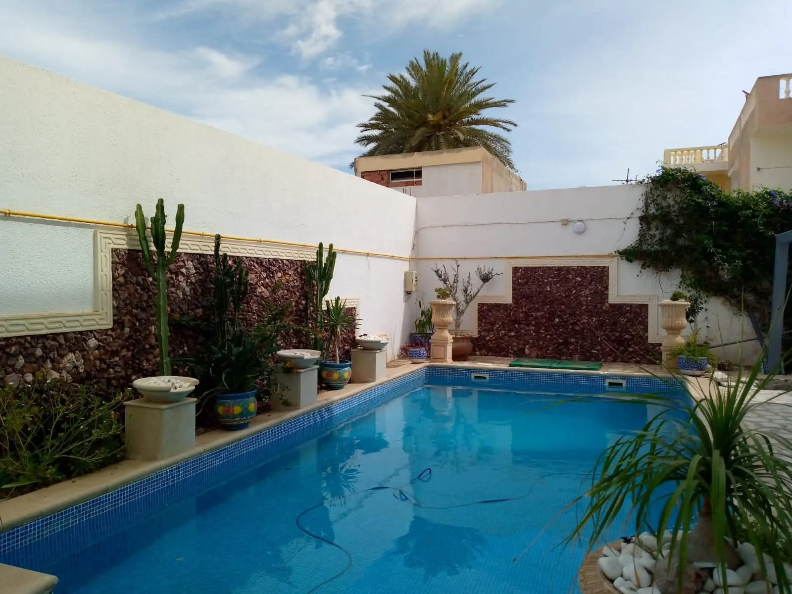 đĄVilla Avec Piscine En Vente | Chott Mariem