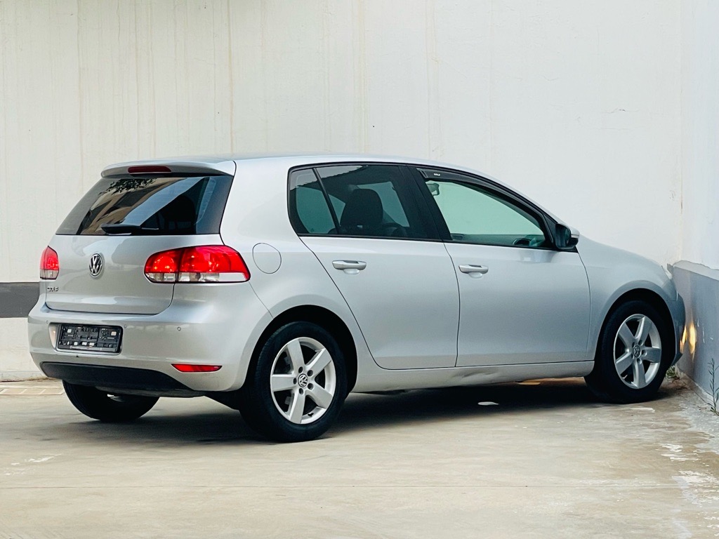 GOLF 6 ESSNECE 