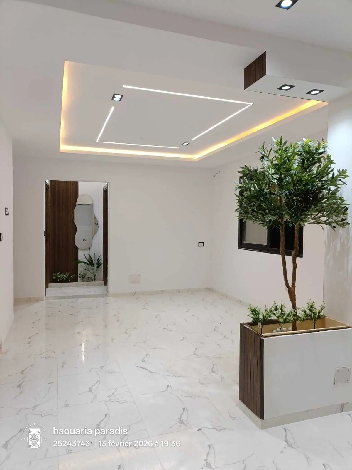 للبيع منزل مستقل وسط الهوارية