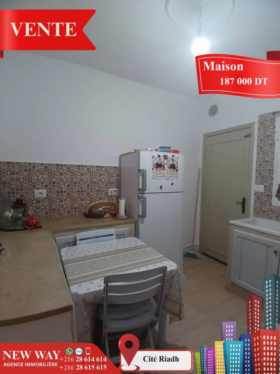 Maison à Cité Riadh , Proche de toutes Commodités