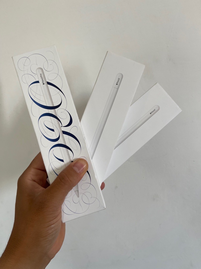 Apple pencil pro et 2 cacheté