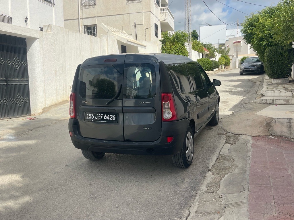 Dacia logane tres propre