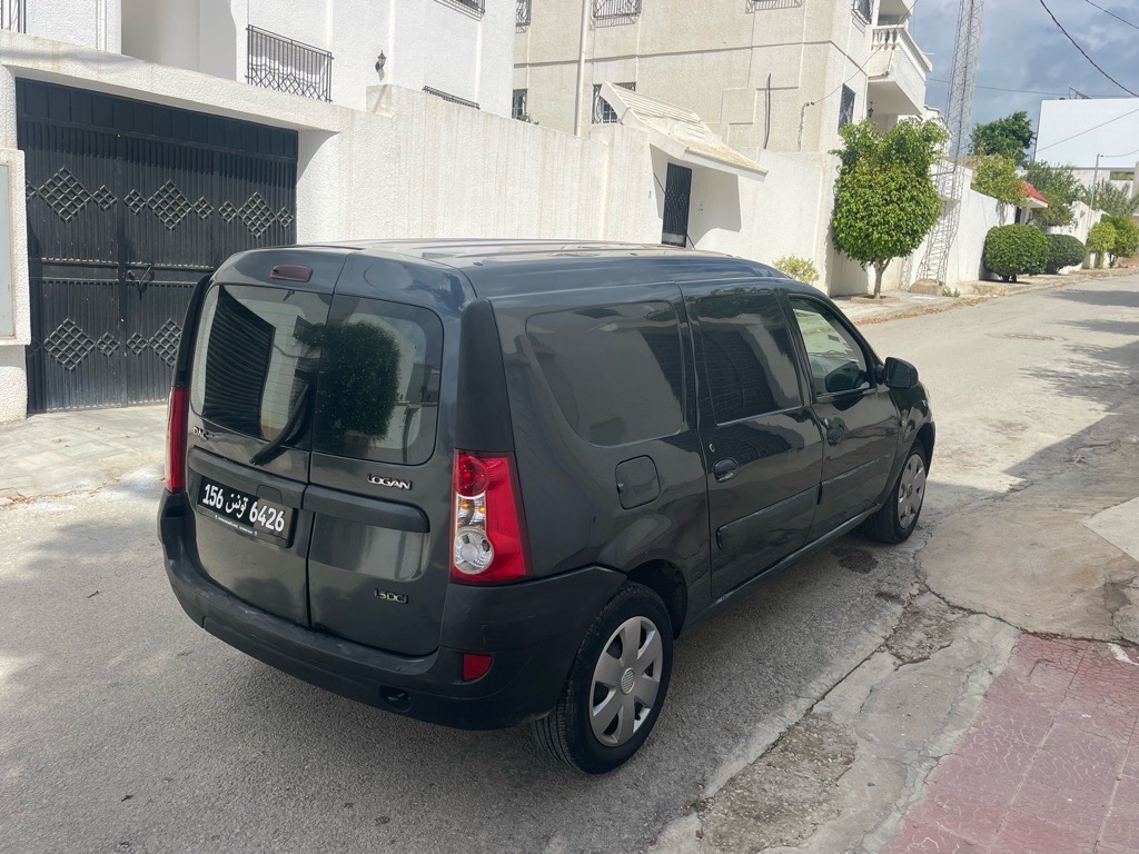 Dacia logane tres propre