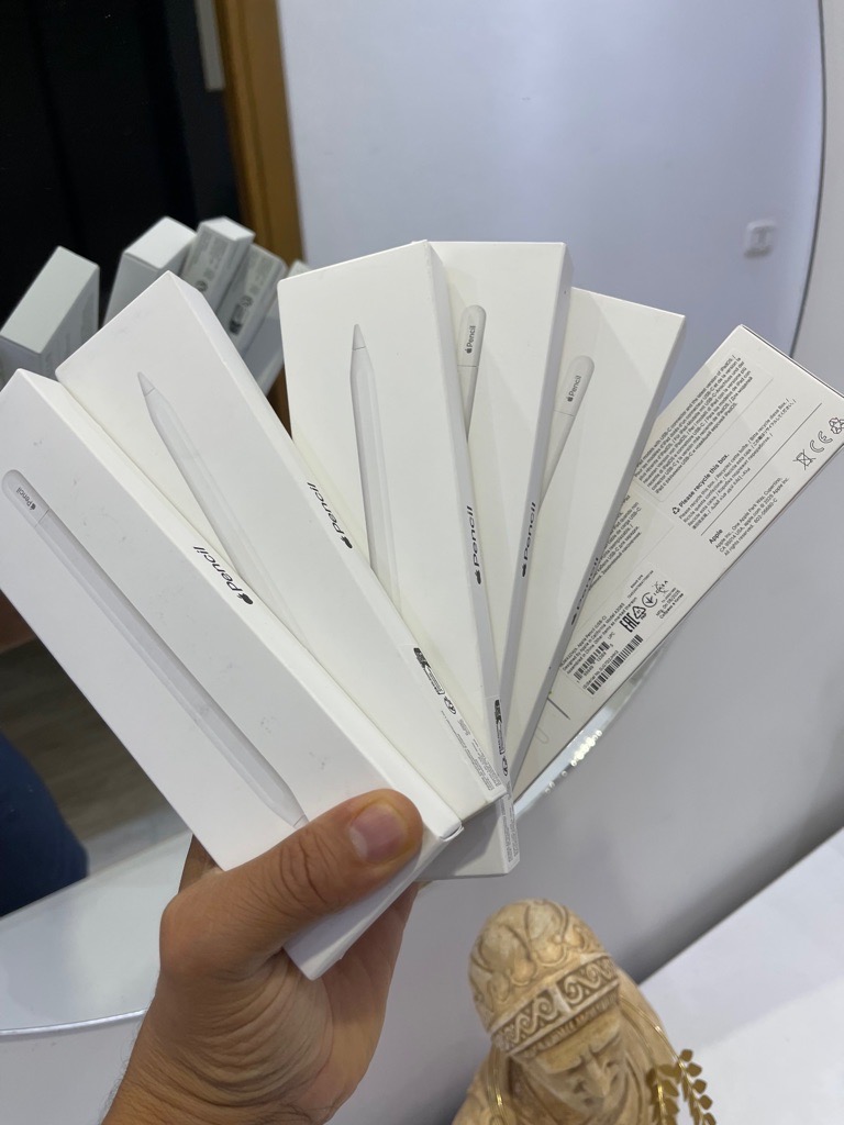 Apple pencil 2 type C Cacheté 