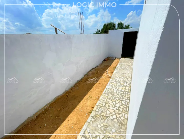A vendre une villa S+3 située à sidi jdidi Hammamet