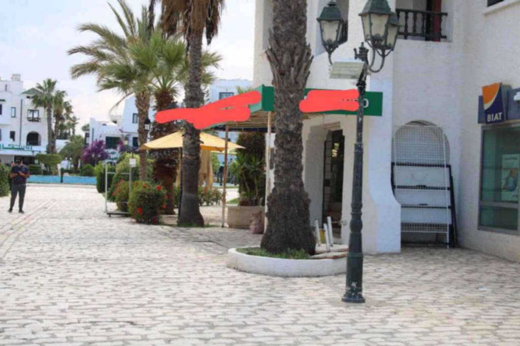 avendre local port el kantaoui sousse   98276558