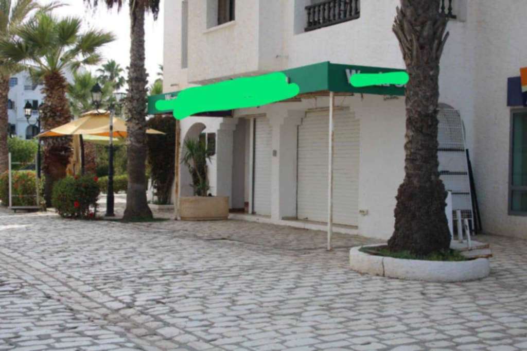 avendre local port el kantaoui sousse   98276558