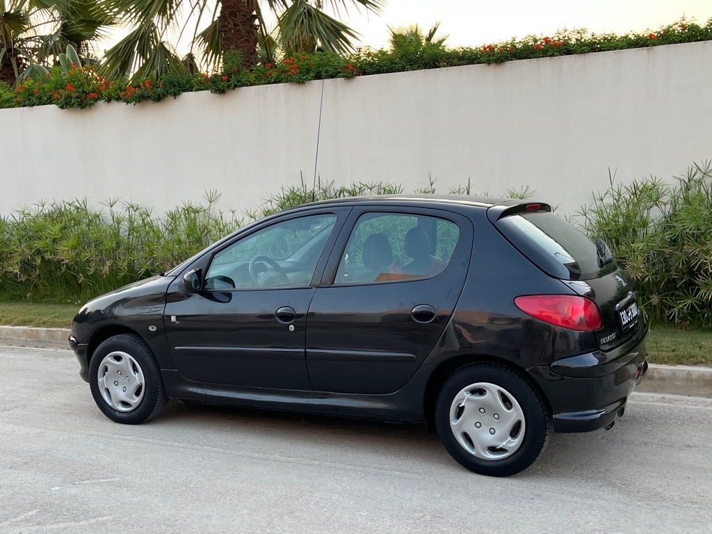 Peugeot 206