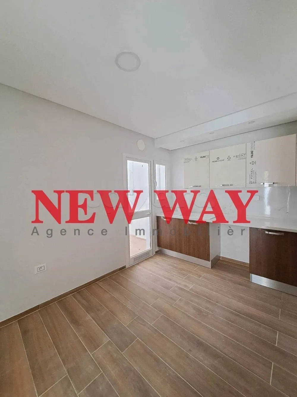 Bureau (A+3) à Sahloul 4