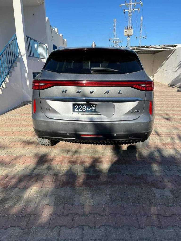 OPPORTUNITÉ EN OR – Haval H6 Gris Métallisé, année 2022, 8 CV 🚙✨