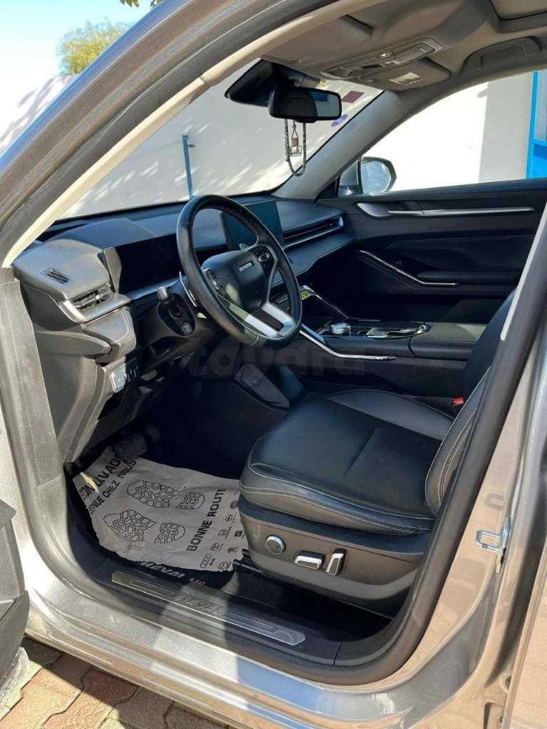OPPORTUNITÉ EN OR – Haval H6 Gris Métallisé, année 2022, 8 CV 🚙✨