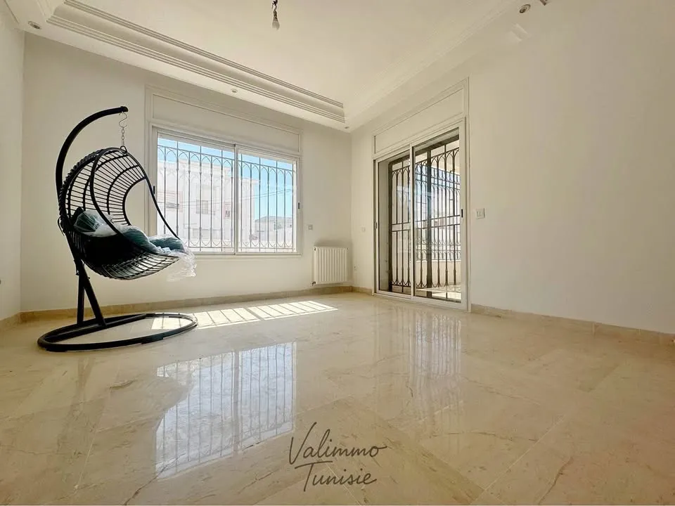 A Louer Duplex S+4 Jamais Habité à La Soukra