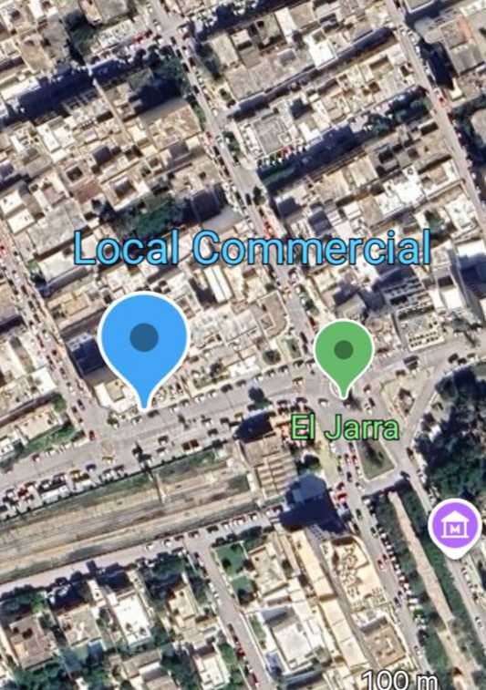 Local commercial 43 m²
en face de la Jarre