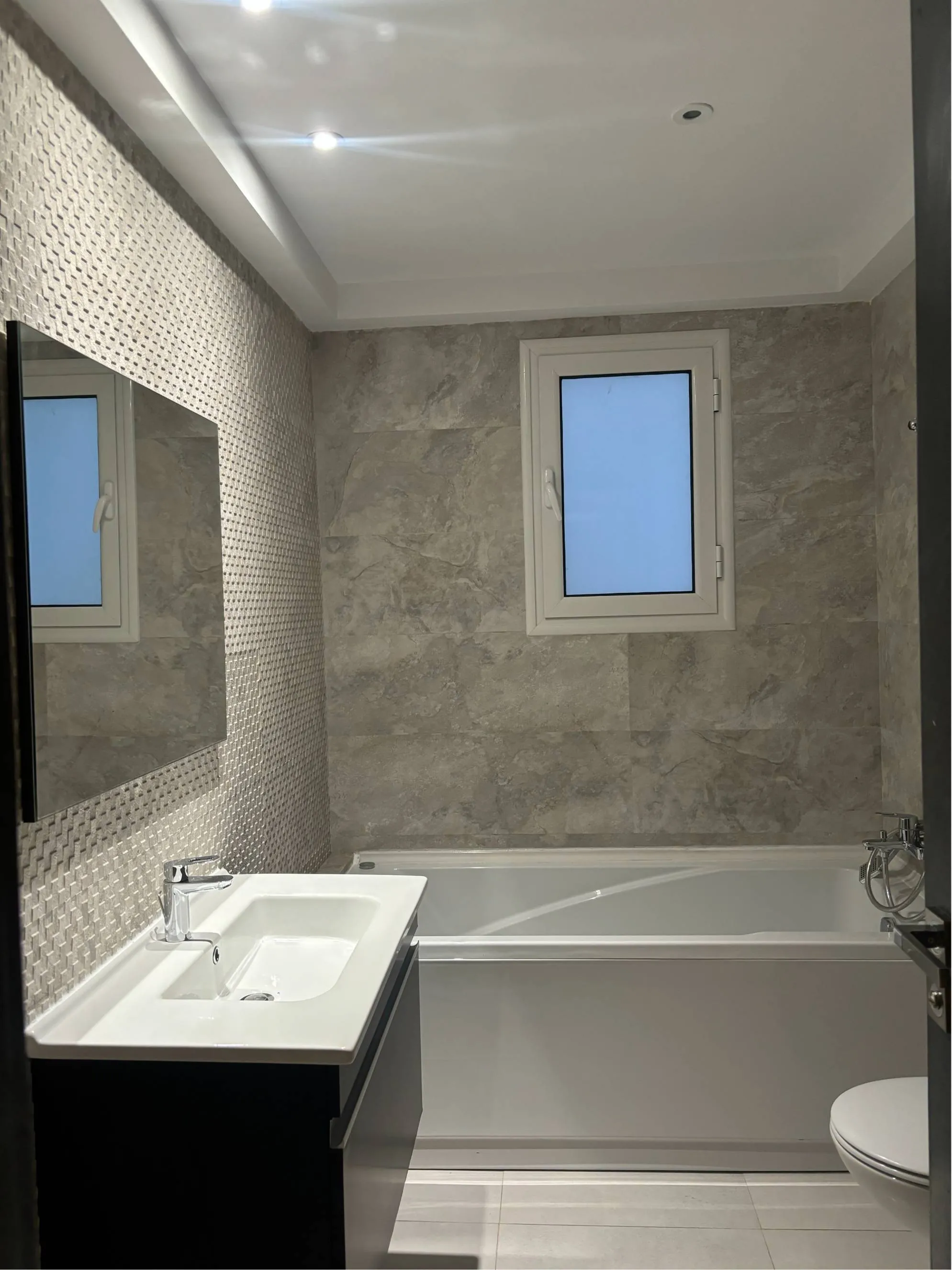 Appartement S+2 haut standing, jardins de Carthage